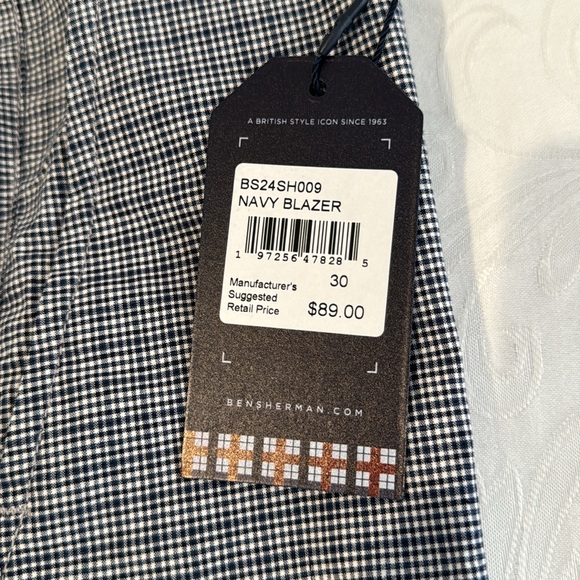 Ben Sherman Mini Checked Shorts. Men’s 30 - Picture 3 of 9